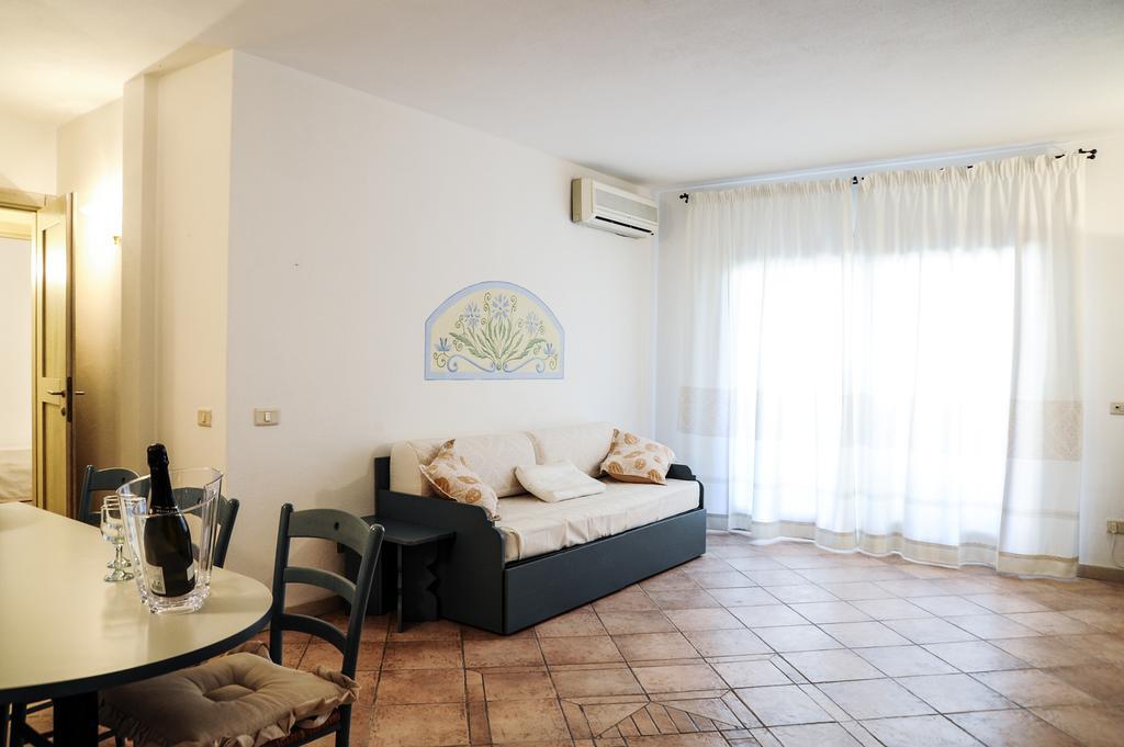 Elite Smeralda Room Porto Rotondo Ngoại thất bức ảnh