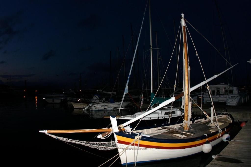 Elite Smeralda Room Porto Rotondo Ngoại thất bức ảnh