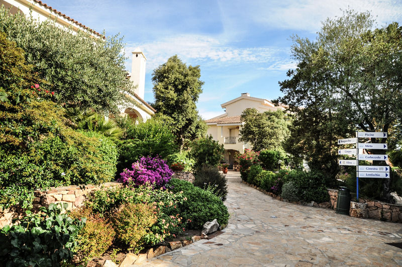 Elite Smeralda Room Porto Rotondo Ngoại thất bức ảnh